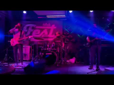 PLASTIC PIE - Hvatam tvoj pad (Klub Fest 24.01.2020.)